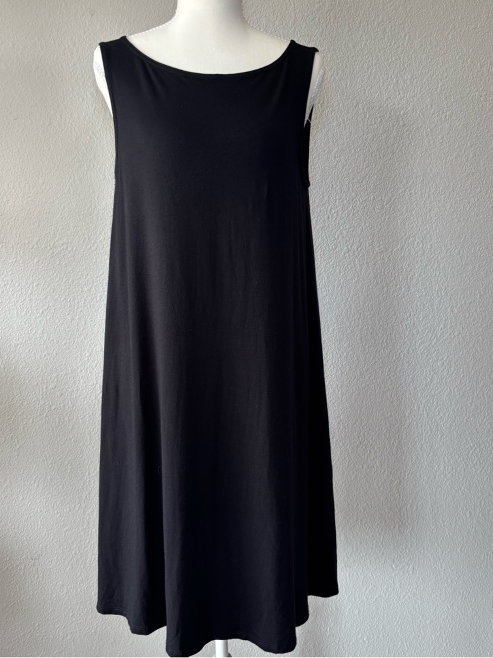 Eileen Fisher Black Viscose Jersey Shift Dress Medium Sleeveless Minimalist